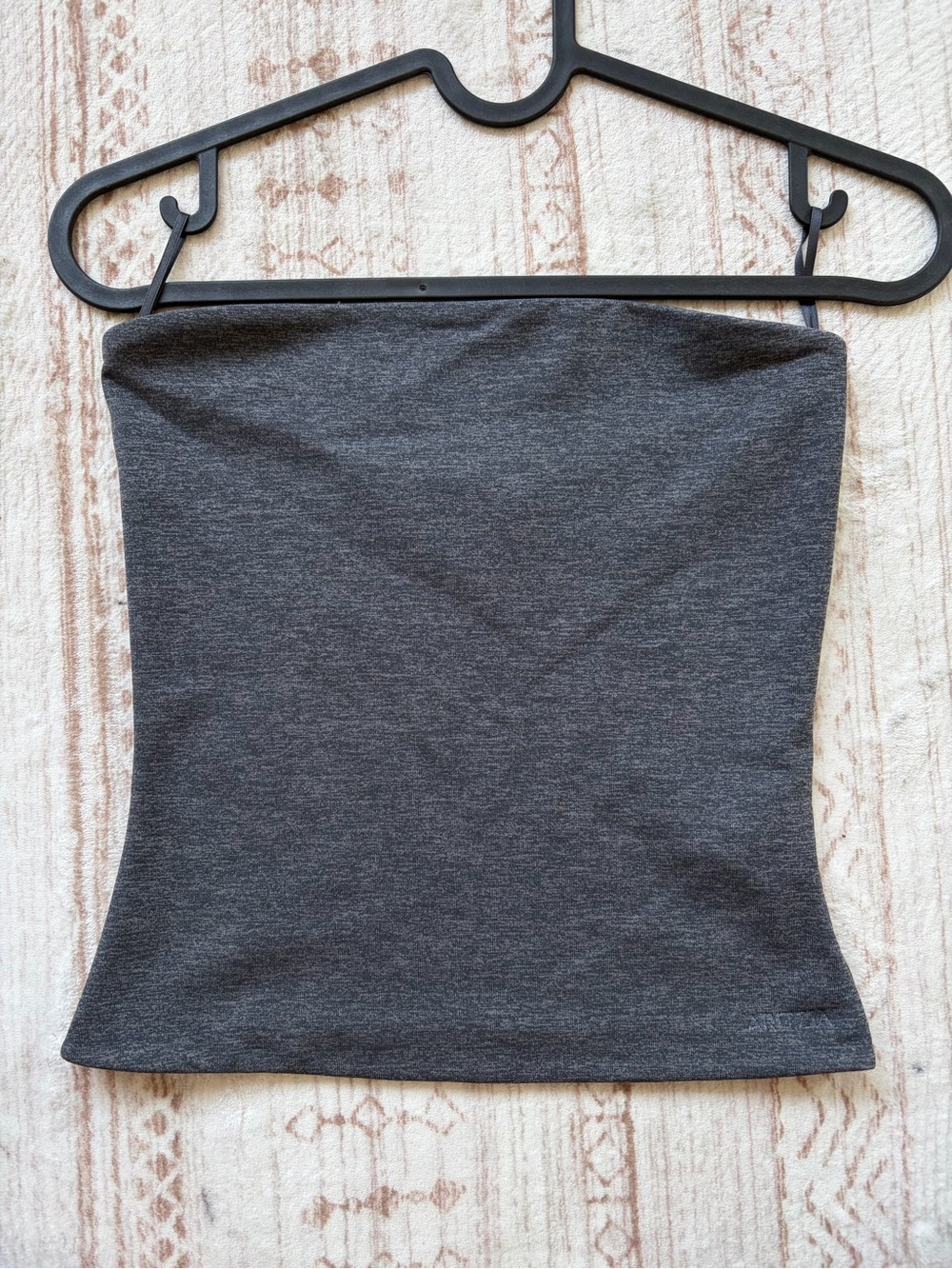 Aritzia Contour tube top
